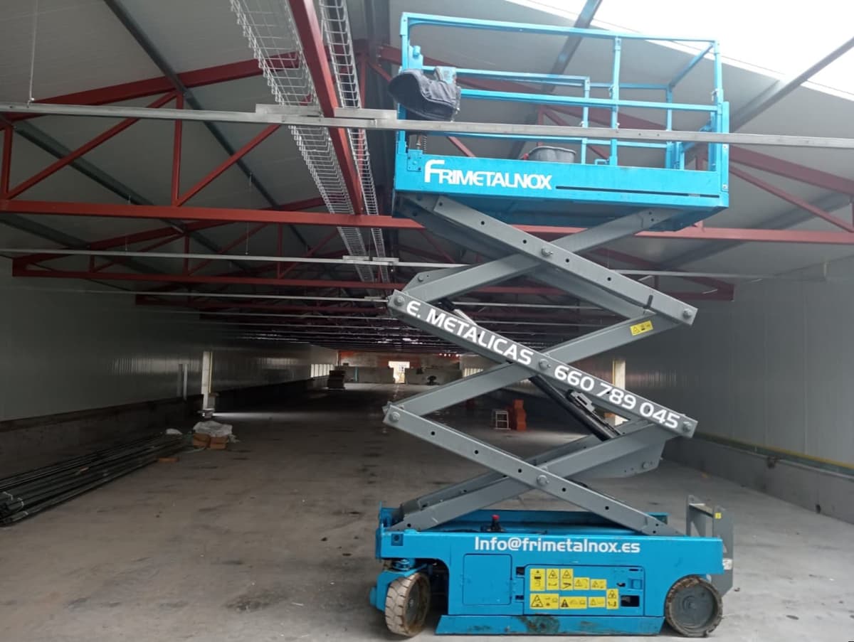 Frimetalnox, estructuras metálicas en Lugo